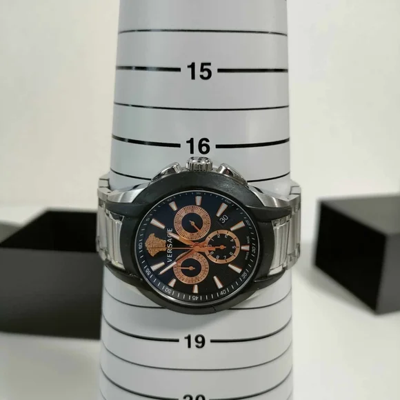 Versace Medusa Watch Chronograph Quartz Silver Sapphire Crystal Men's - Picture 4 of 10